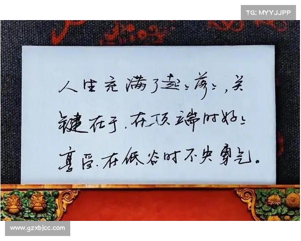 奥斯梅恩谈未来:传闻一直都有,我享受当下的一切 奥斯梅恩谈未来:传闻一直都有,我享受当下的一切